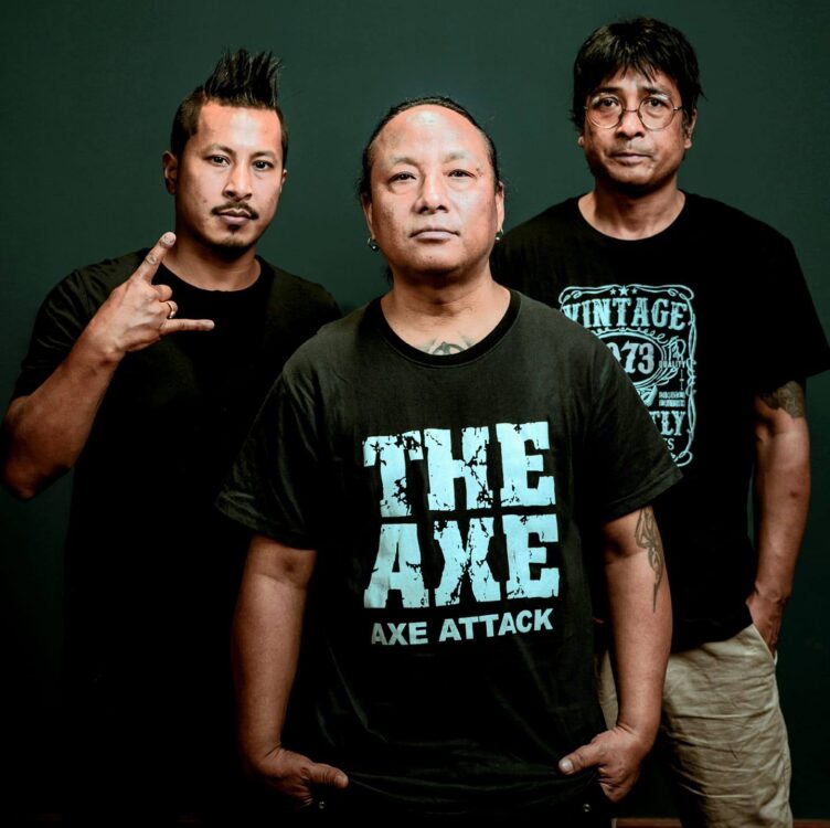 The axe Band – Euta Chitthi ko Sahara le Lyrics & Chord
