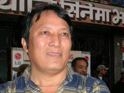 संघर्ष, खोज र सिनेमाको युद्ध : युवराज लामाको जीवनयात्रा